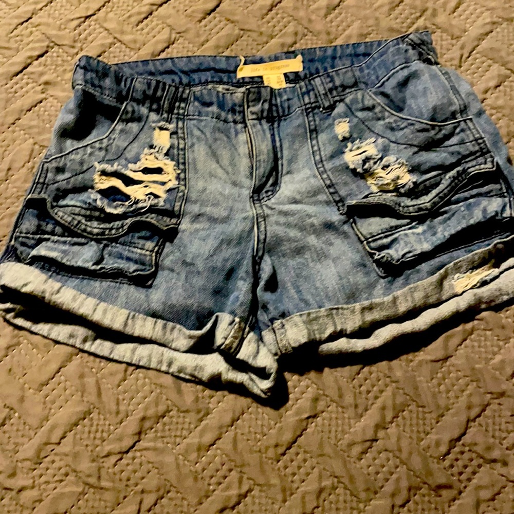 Distressed Loose Fitted Denim Cargo shorts